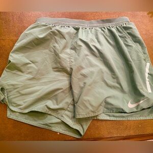 Nike Dri-Fit Running Shorts. Men’s Large
